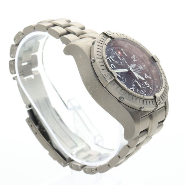 Breitling Chrono Avenger E13360 Image 3